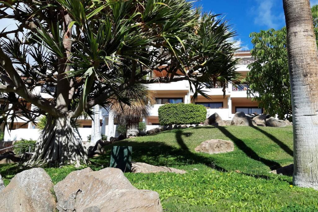 Apartment With Pool And Gardens Near The Coast 산미겔데아보나 외부 사진